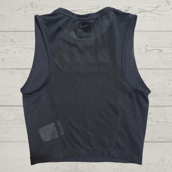 Nike Pro Crop Mesh Back Tank - Picture 3 of 8